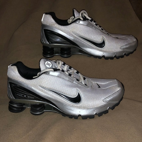 nike shox mesh